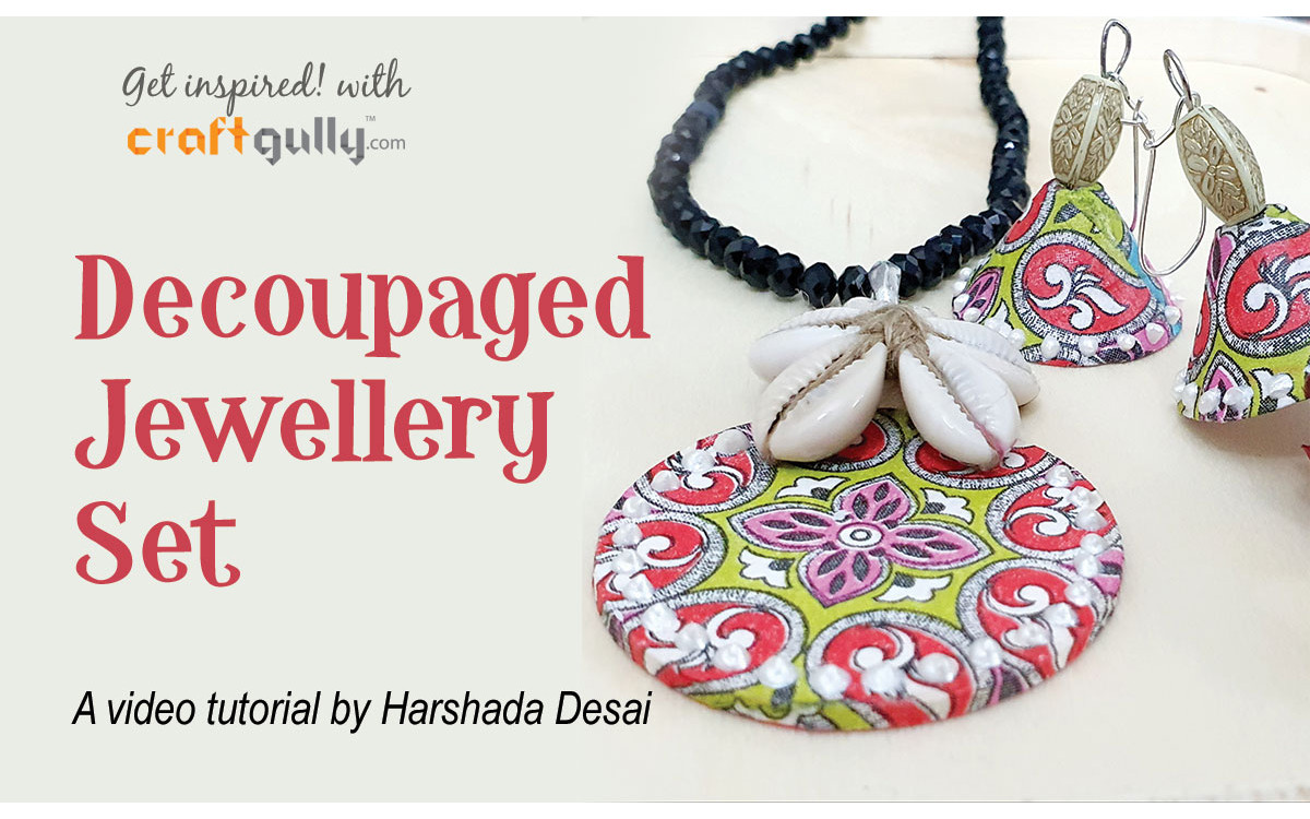 Decoupaged Jewellery Set