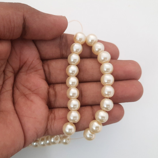 Glass Beads 8mm Pearl Finish - Cream - 1 String