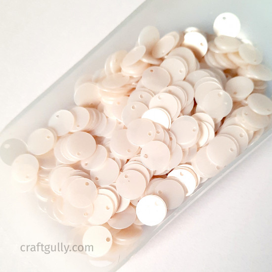 Sequins 8mm - Round Flat #5 - White Pearl - 20gms