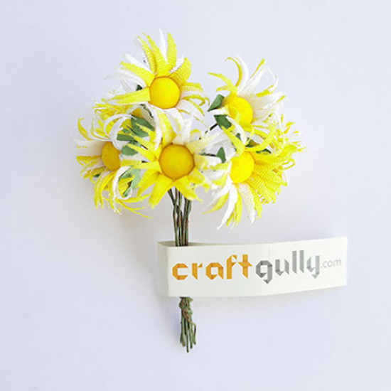 Fabric Flowers #5 - 27mm Sunflower Yellow Shaded - 10 Flowers Fabric Flowers #5 - 27mm Sunflower Yellow Shaded - 10 Flowers