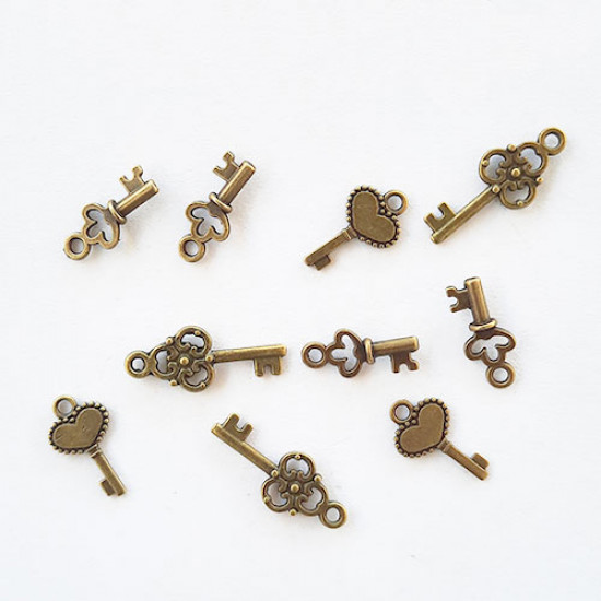 Charms Metal - Keys - Assorted #2 - Bronze - Pack of 10