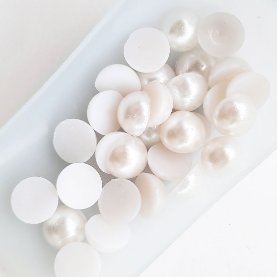 Flatback Pearls 12mm Round - Off White - Pack of 30