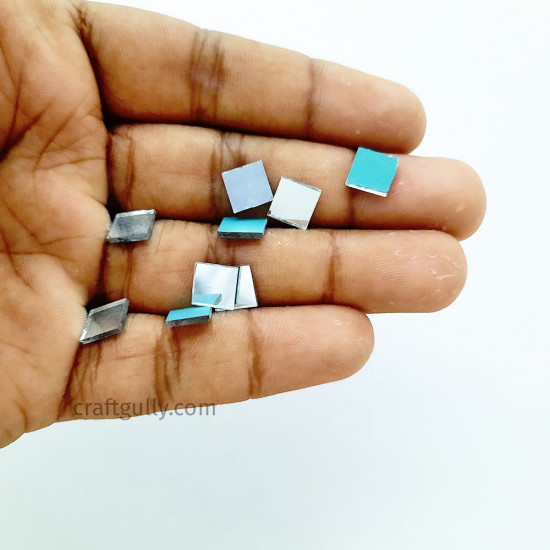 Cut Mirrors 7mm - Square - 10gms/ 68 Pcs