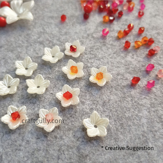 Acrylic Beads 12mm Flower #17 Ivory - 100 Beads