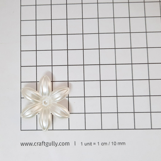 Acrylic Beads 34mm Flower #15 - Ivory - 20 Beads