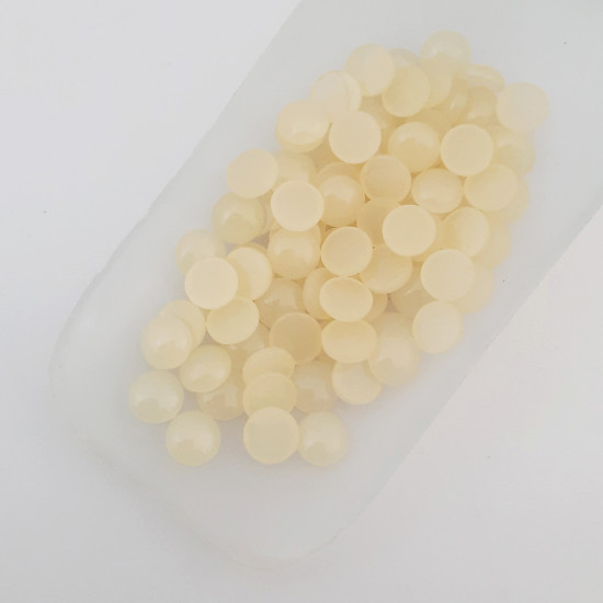 Flatback Accents 8mm Round - Cream - 10gms/ 80 Pcs