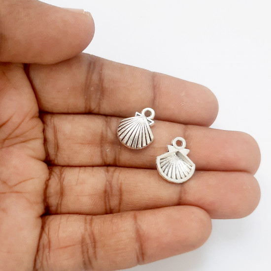 Metal Charms 14mm Shell #1 - Silver Finish - 10 Charms