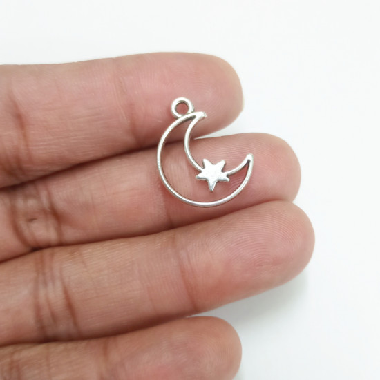 Metal Charms 18mm Moon #2 - Silver Finish - 2 Charms