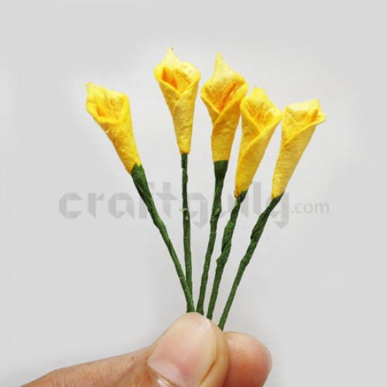 Paper Flowers - Calla Lilies - Yellow - 5 Stems