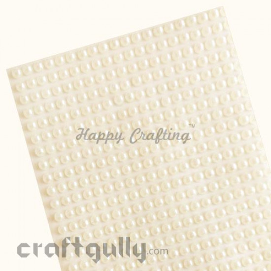 Pearl Stick-ons 4mm - Line - White Pearl Stick-ons 4mm - Line - White
