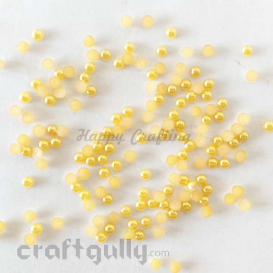 Flatback Pearls 4mm - Round - Golden - 5gms
