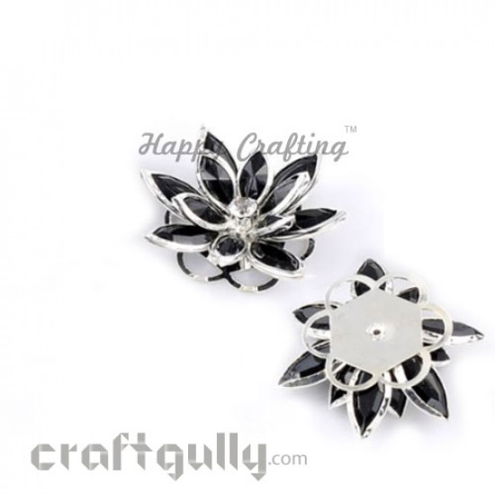Flatback Glass 32mm - Flower - Black And Silver - Pack of 1 Flatback Glass 32mm - Flower - Black And Silver - Pack of 1