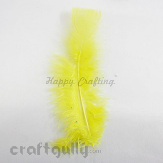 Feathers #3 - 160mm - Sunflower Yellow - Pack of 1