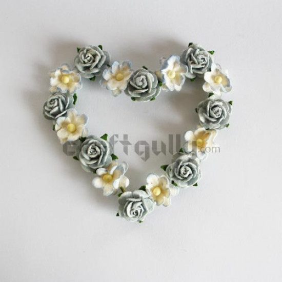 Paper Wreath - Mini Heart - Grey