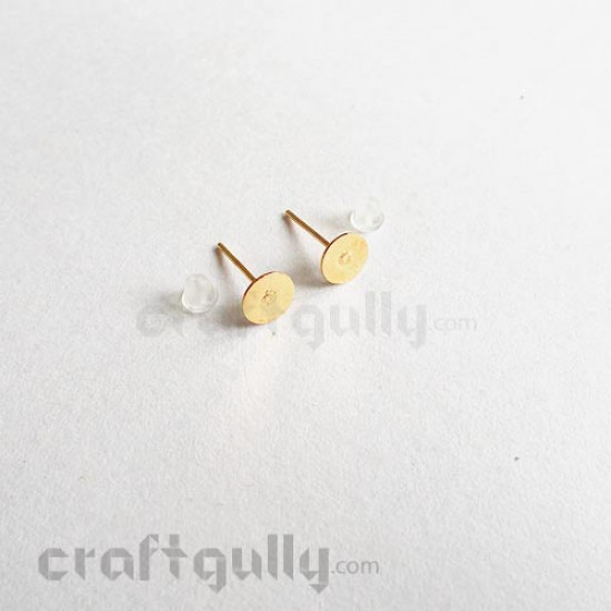 Earring Studs 8mm - Flat With Stoppers - Golden - 5 Pairs