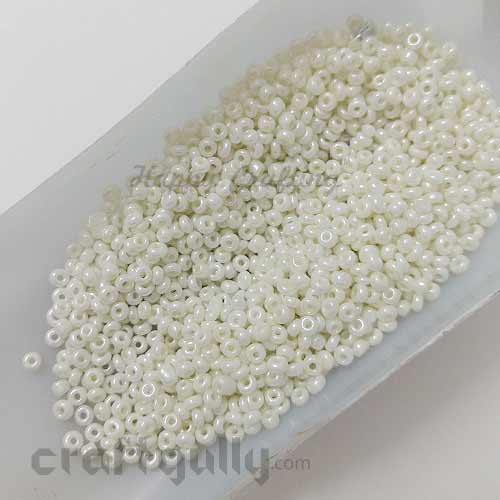 Seed Beads 2.5mm Glass - Round - Faux Pearl - Ivory - 25gms