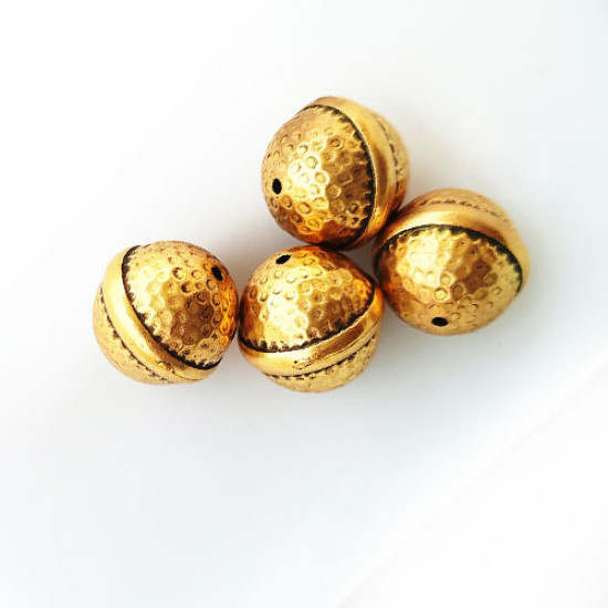 Acrylic Beads 18mm Round Design #13 - Golden Finish - 4 Beads