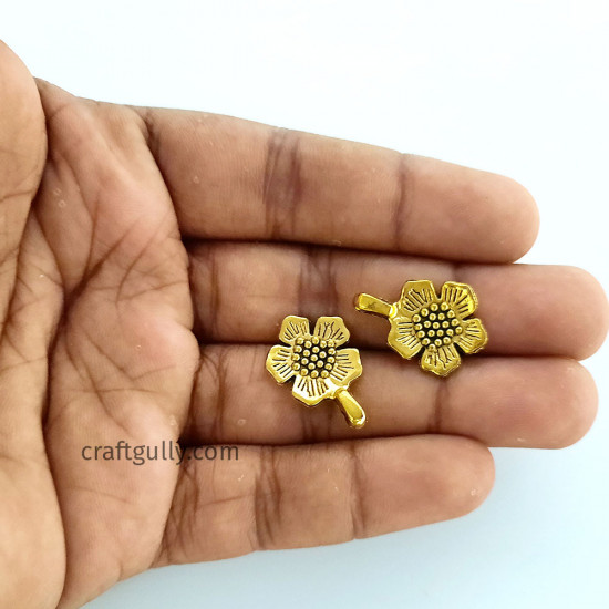 Metal Charms 21mm Flower #20 - Antique Golden - 5 Charms